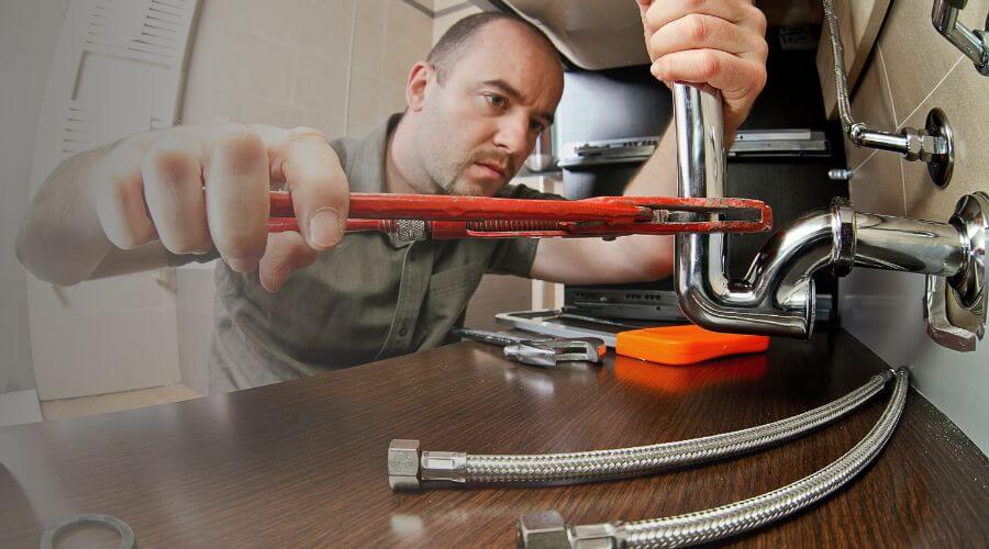 Expert burst pipe repair services in Frederick, SD